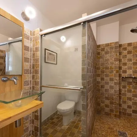 06ap-beau Studio Renove 4 Personnes A 2 Pas De La Plage *