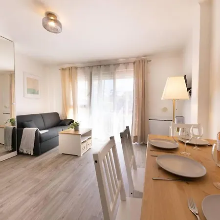 06ap-beau Studio Renove 4 Personnes A 2 Pas De La Plage